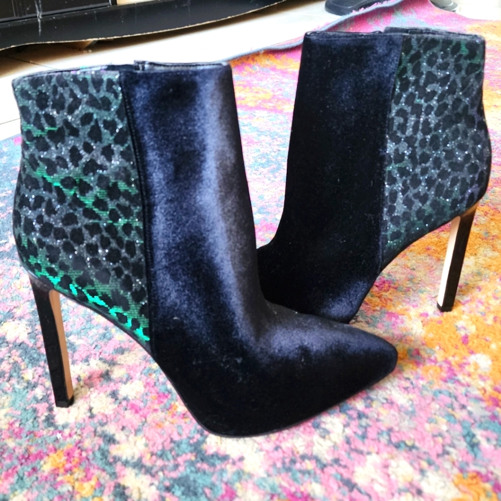 ✨️Nine West Ladivina Black Pewter Ankle Booties Metallic Boots Leopard Stiletto